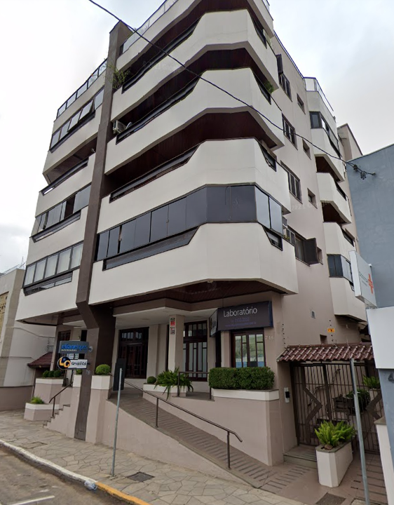 Apartamento 03 dorm. Centro